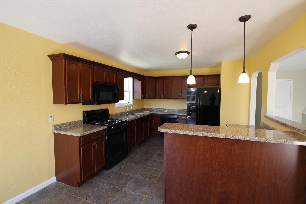 27886 Northcrest Dr, Elkhart, IN 46514 photo 8
