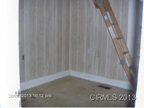 219 N G St, Marion, IN 46952 photo 6