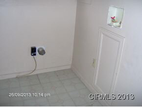 219 N G St, Marion, IN 46952 photo 10
