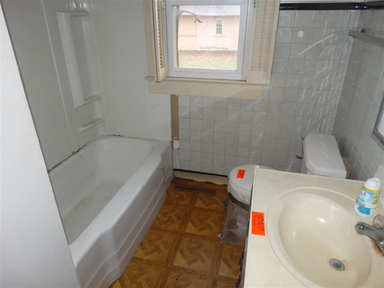 902 N Vincennes Ave, Petersburg, IN 47567 photo 7