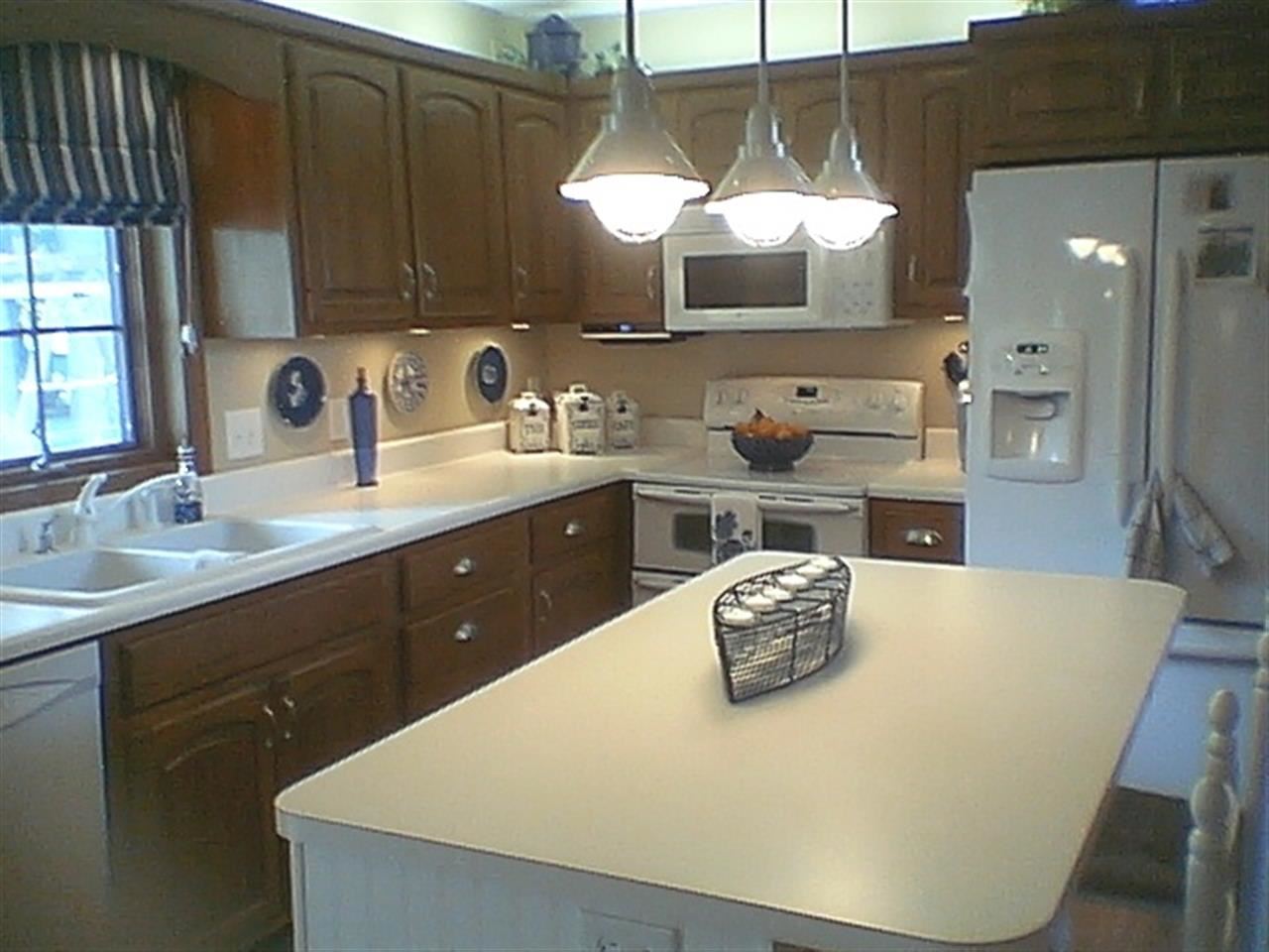 8085 E Constitution Dr, Syracuse, IN 46567 photo 5