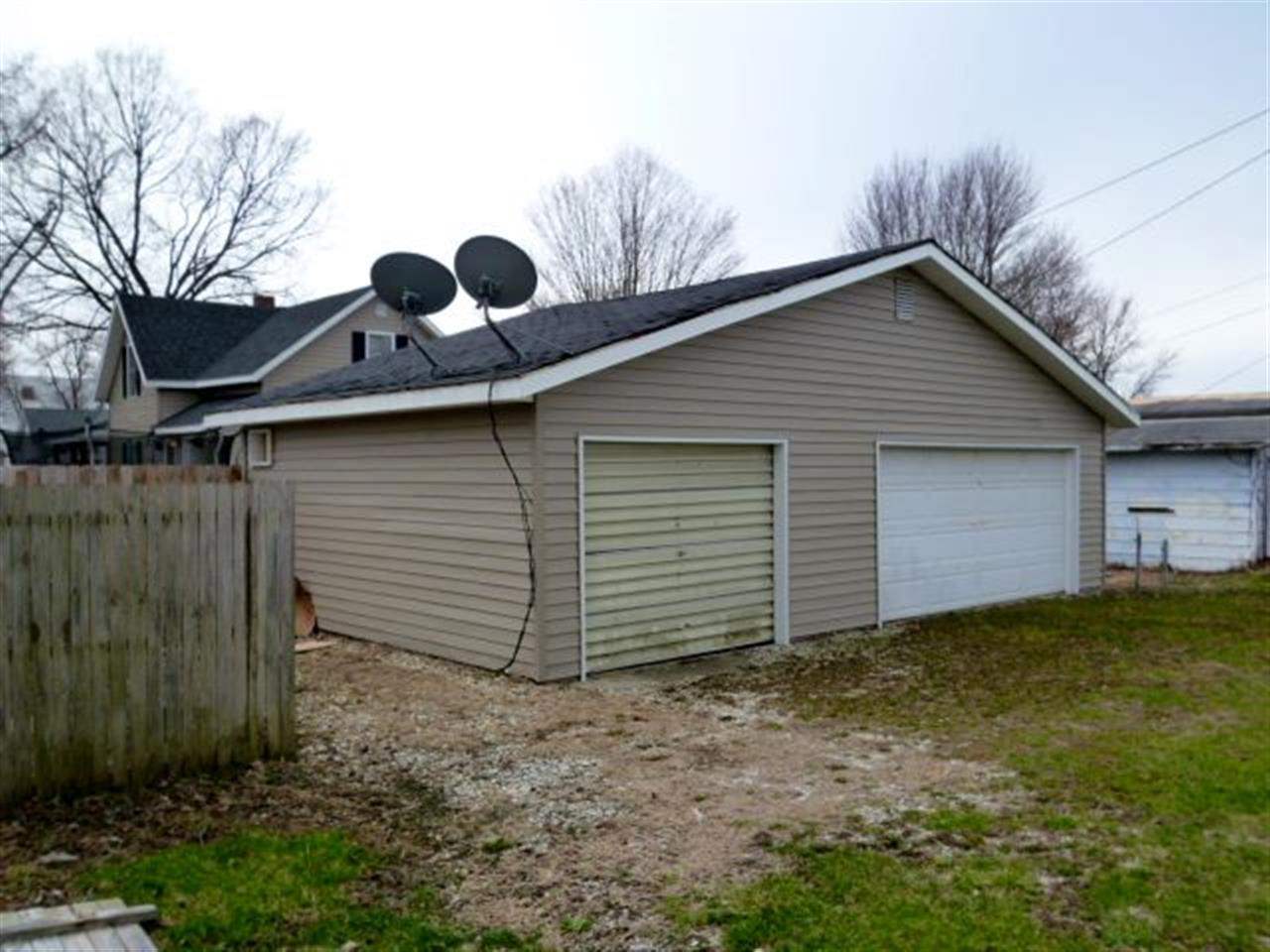 307 E Stephenson St, Marion, IN 46952 photo 22