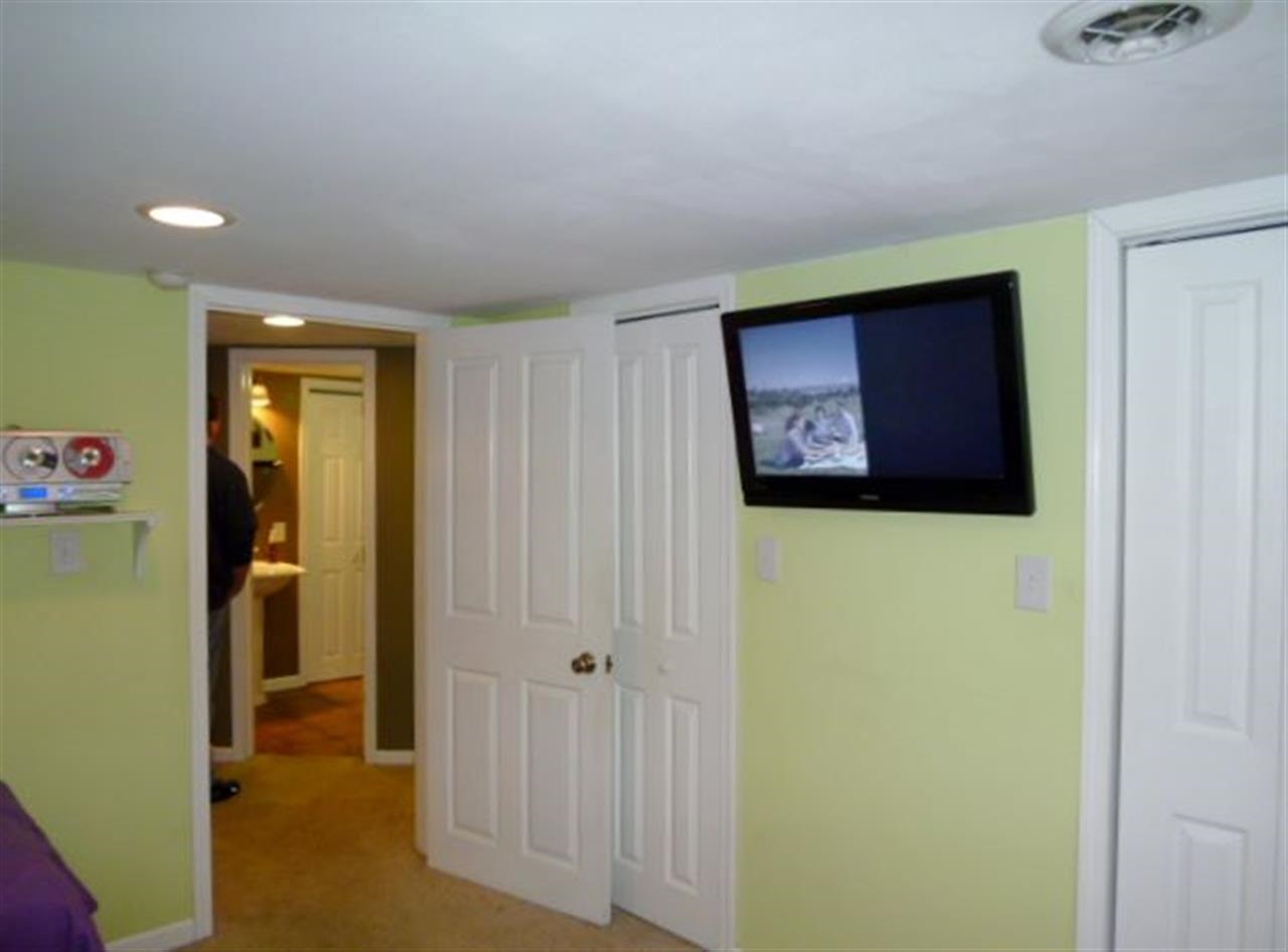 307 E Stephenson St, Marion, IN 46952 photo 16