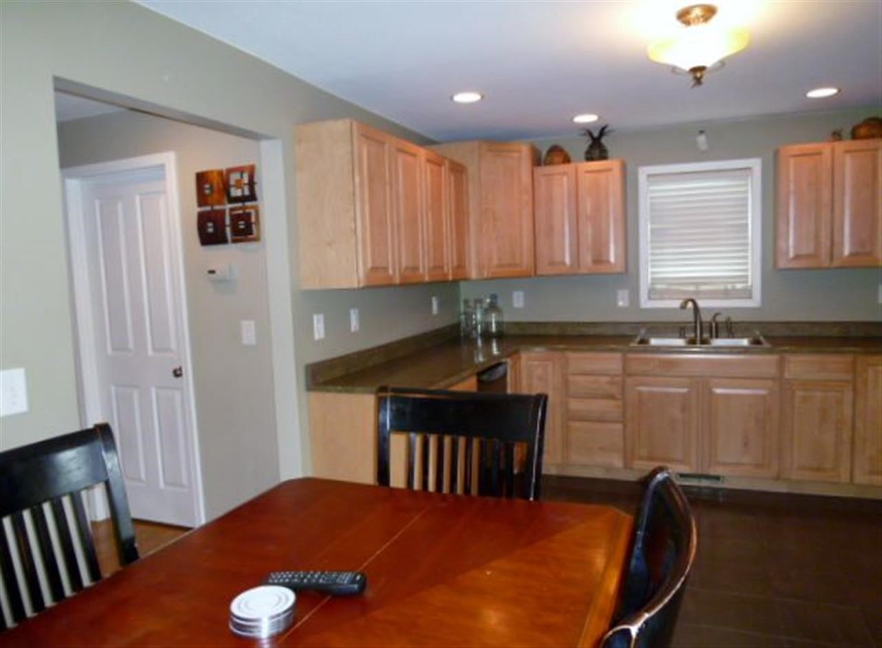 307 E Stephenson St, Marion, IN 46952 photo 9