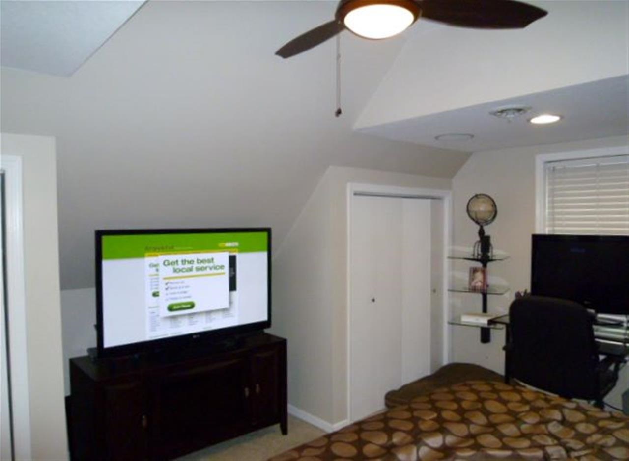 307 E Stephenson St, Marion, IN 46952 photo 14