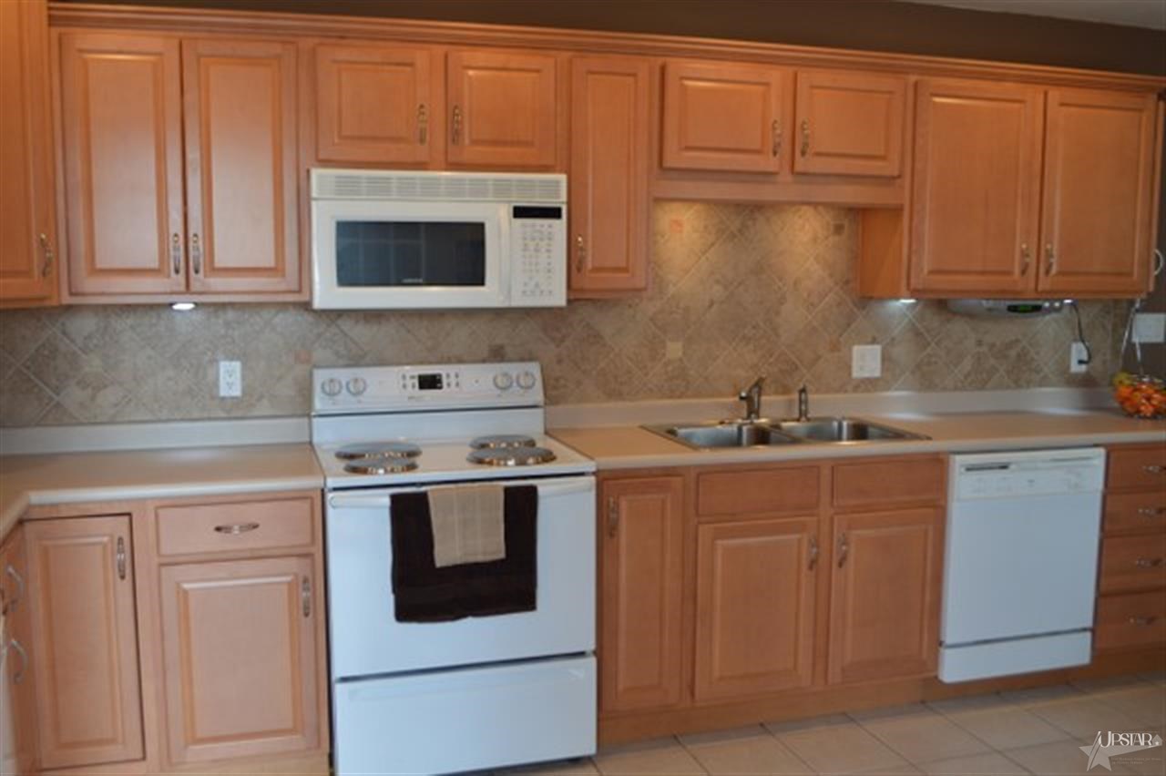 7121 Saint Joe Center Rd, Fort Wayne, IN 46835 photo 8