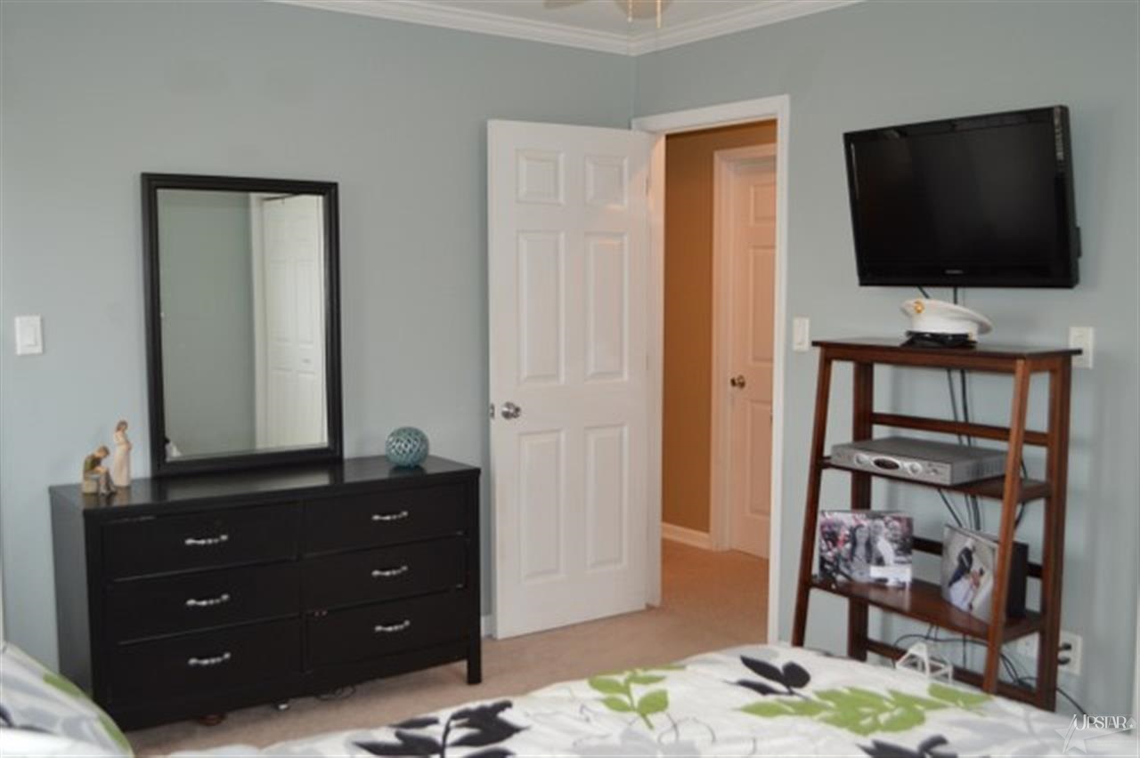7121 Saint Joe Center Rd, Fort Wayne, IN 46835 photo 17