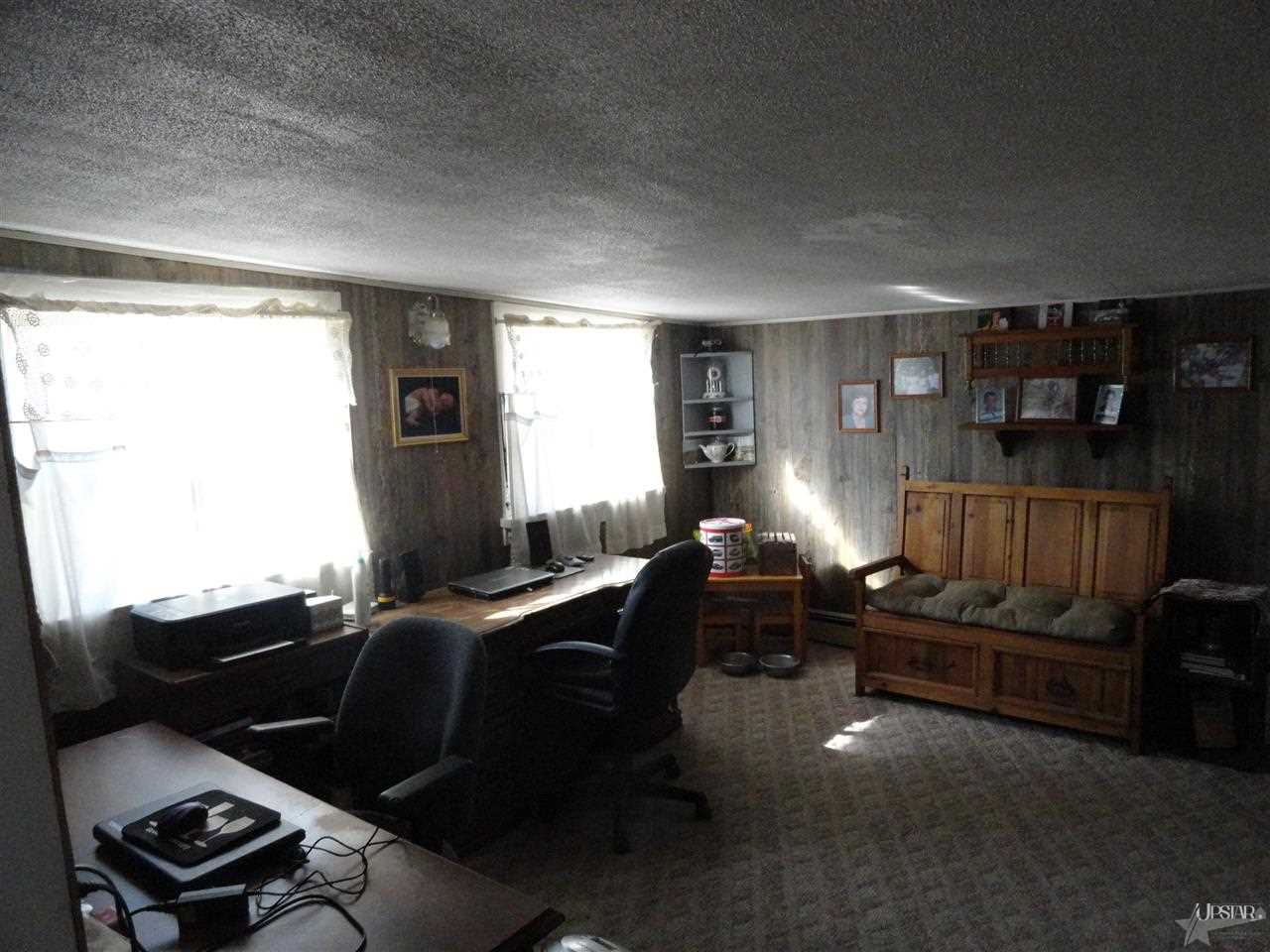324 Jackson St, Huntington, IN 46750 photo 8