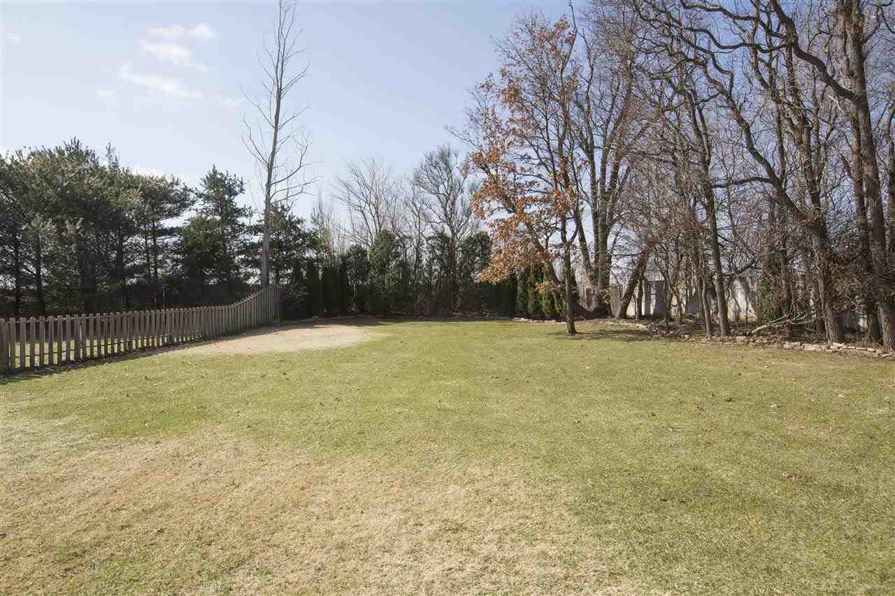 12234 Covered Wagon Ct, Granger, IN 46530 photo 30