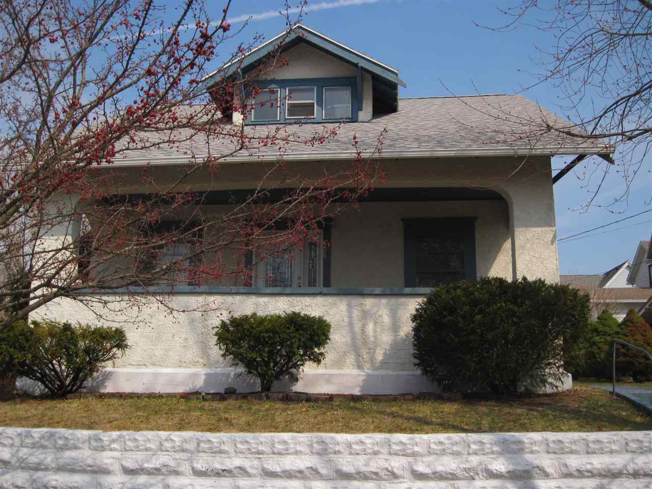 308 W Mitchell St, Kendallville, IN 46755 photo 3