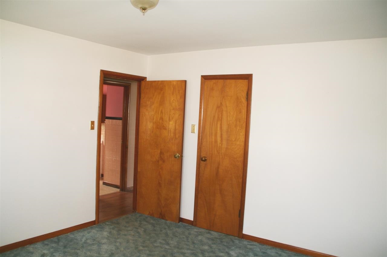518 Shea St, Wabash, IN 46992 photo 11