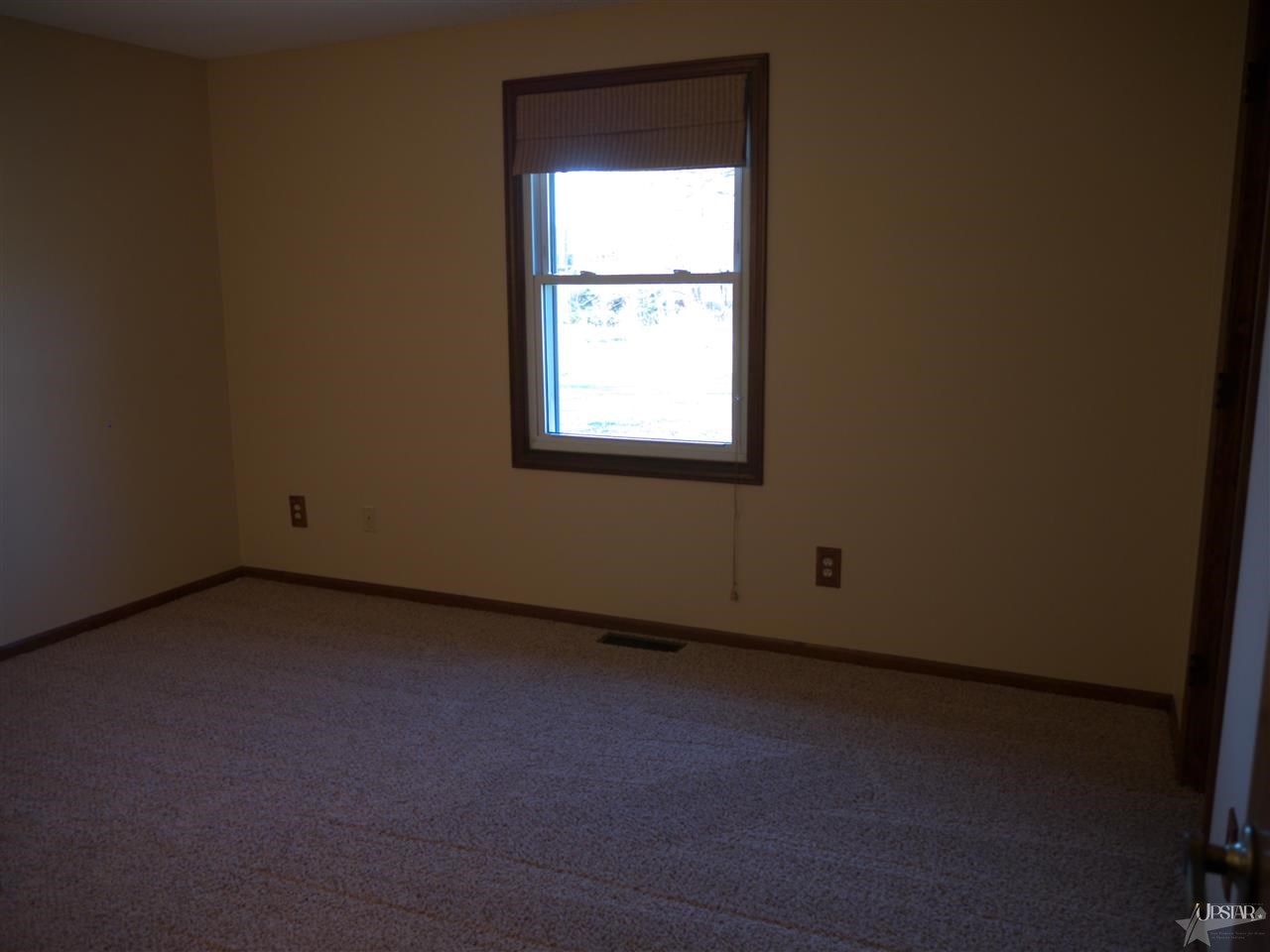 13615 Indiana St, Grabill, IN 46741 photo 14