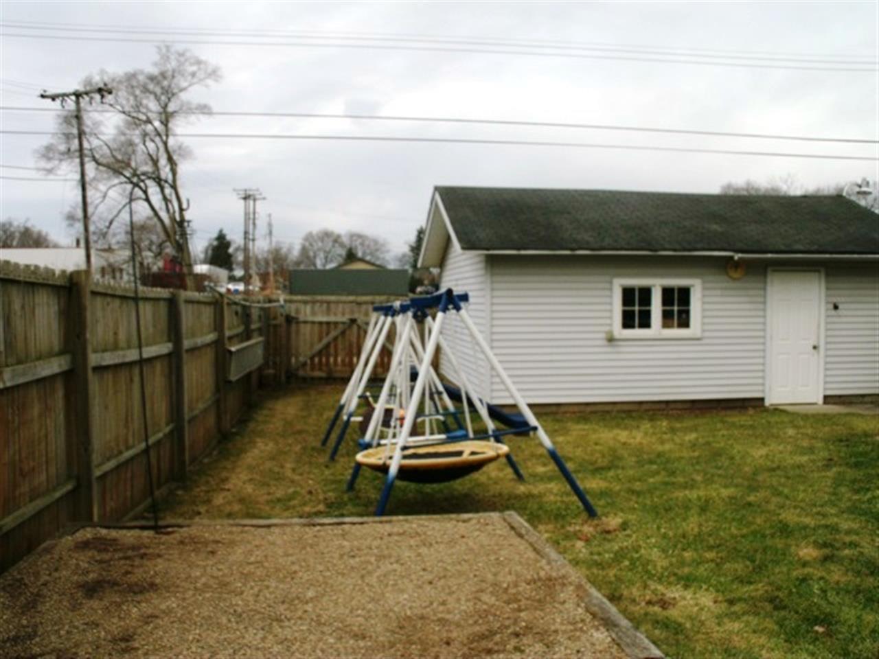 613 N Riverside Blvd, Goshen, IN 46528 photo 15