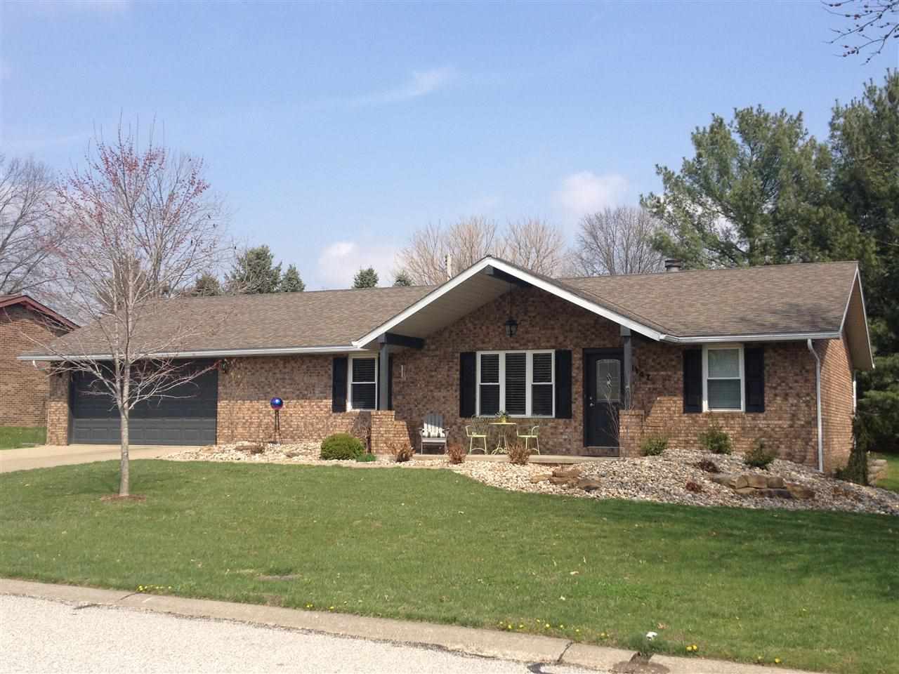 1147 Hochgesang Ave, Jasper, IN 47546 photo 1