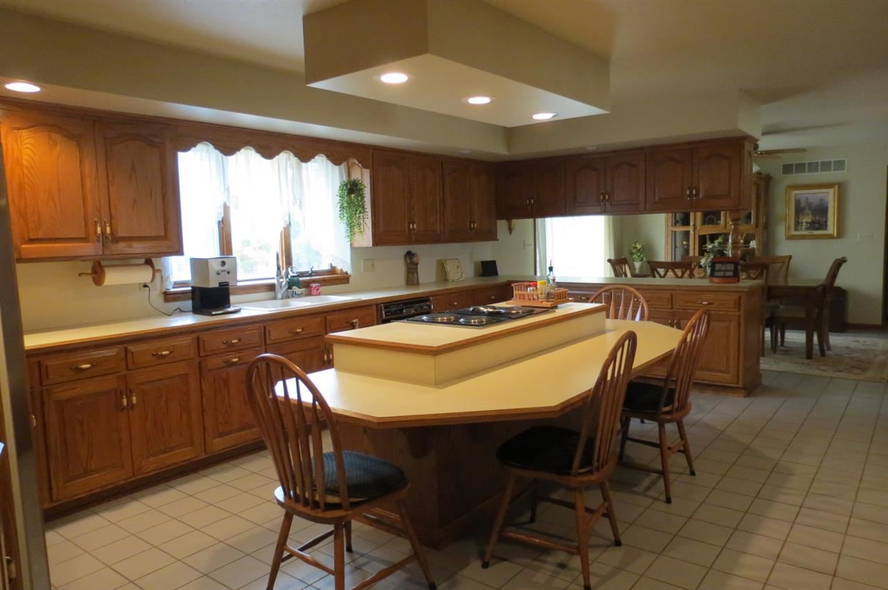 57600 Beech Rd, Osceola, IN 46561 photo 10