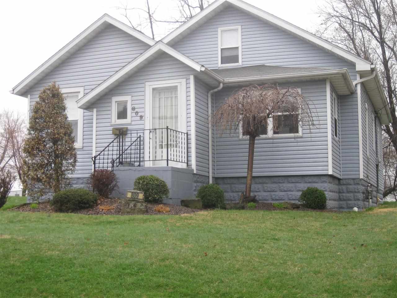 809 E 15th St, Jasper, IN 47546 photo 1