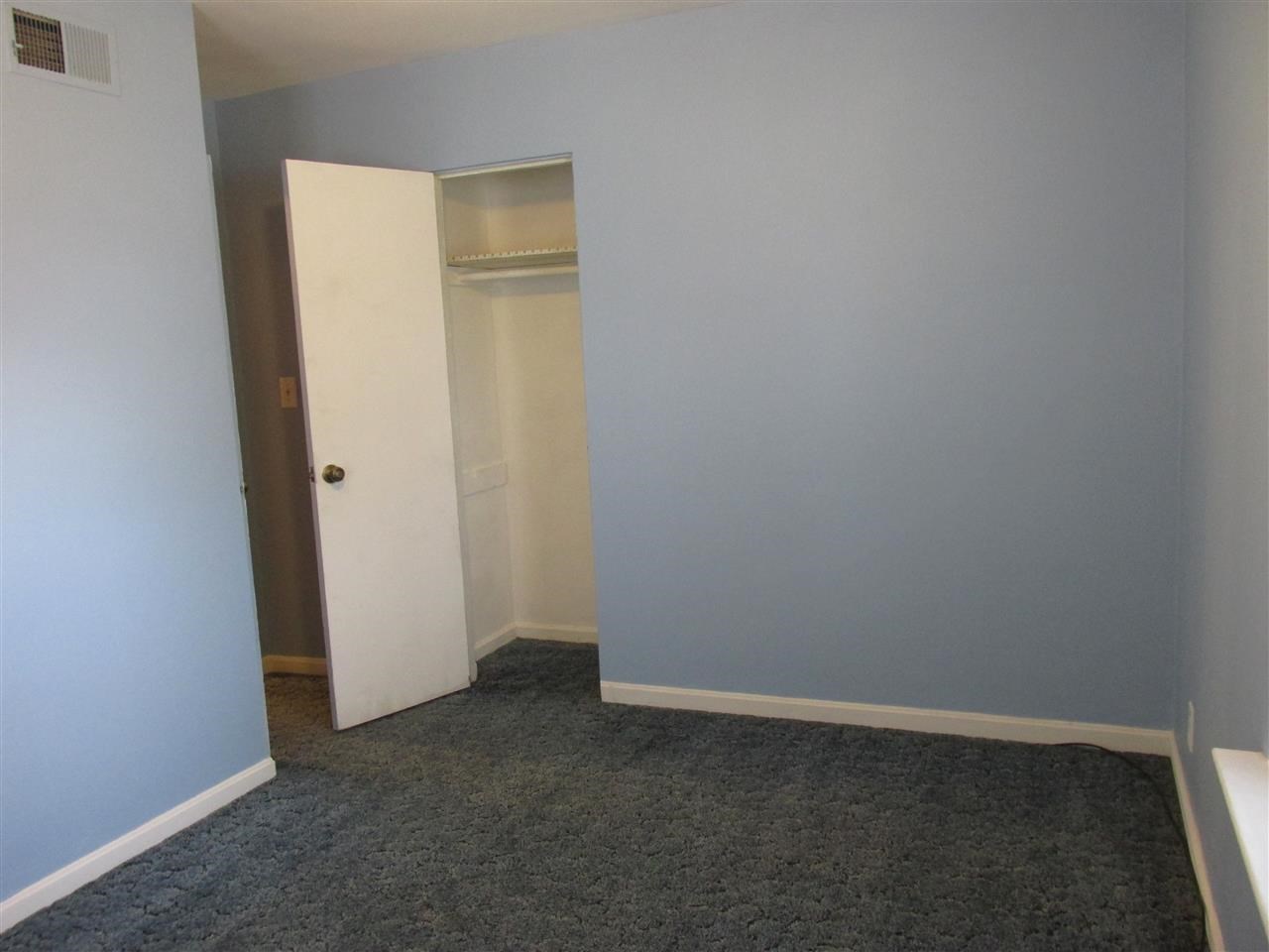1516 S Saint James Blvd, Evansville, IN 47714 photo 14