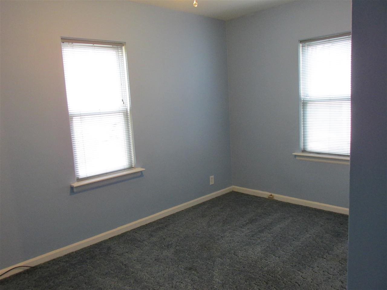 1516 S Saint James Blvd, Evansville, IN 47714 photo 13