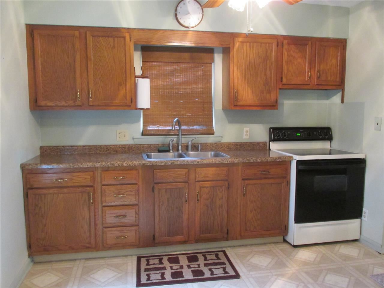 1516 S Saint James Blvd, Evansville, IN 47714 photo 8
