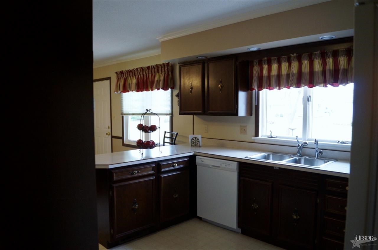 1236 Stuckistrasse, Berne, IN 46711 photo 8