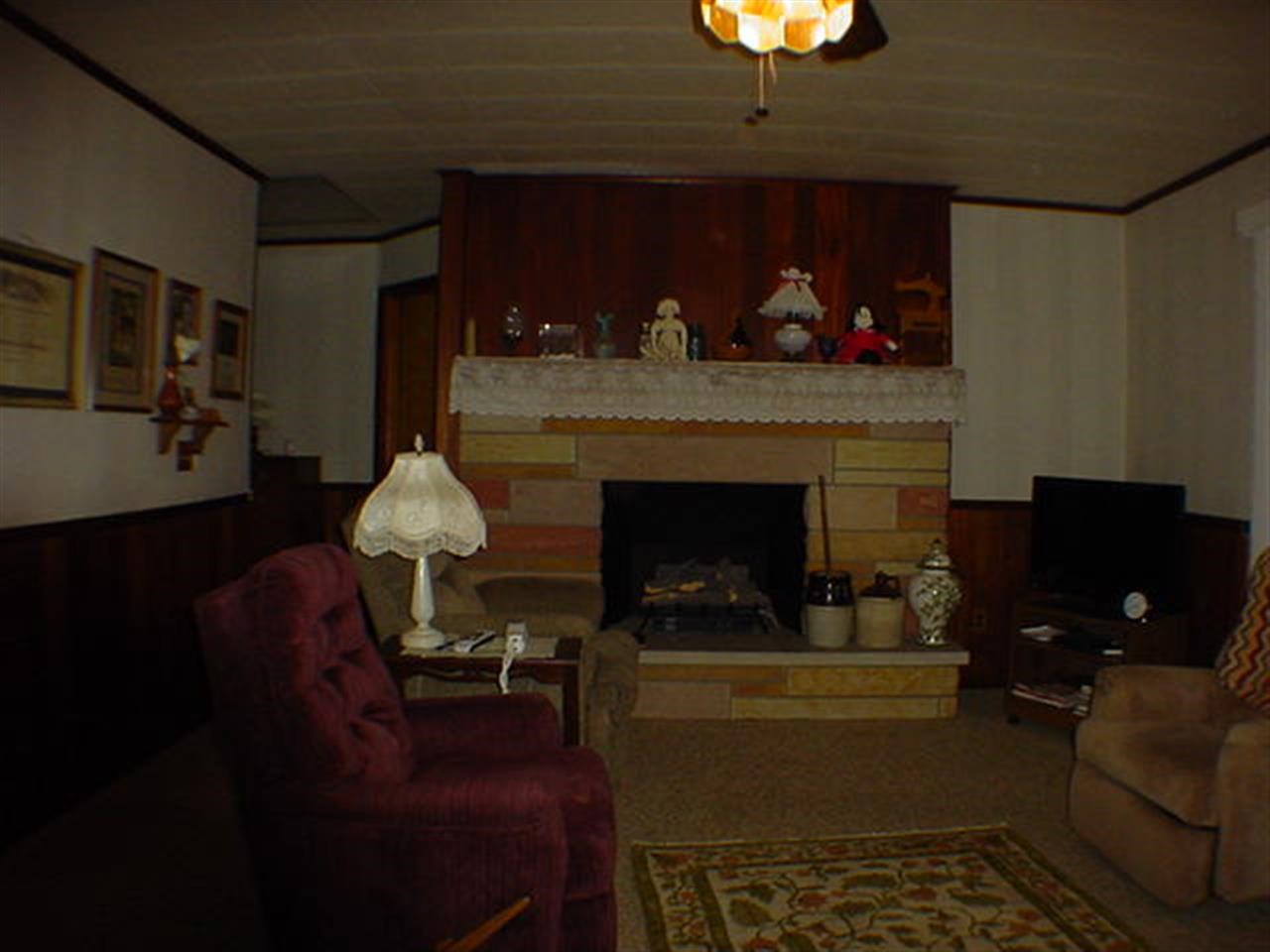 106 E South St, Boswell, IN 47921 photo 6