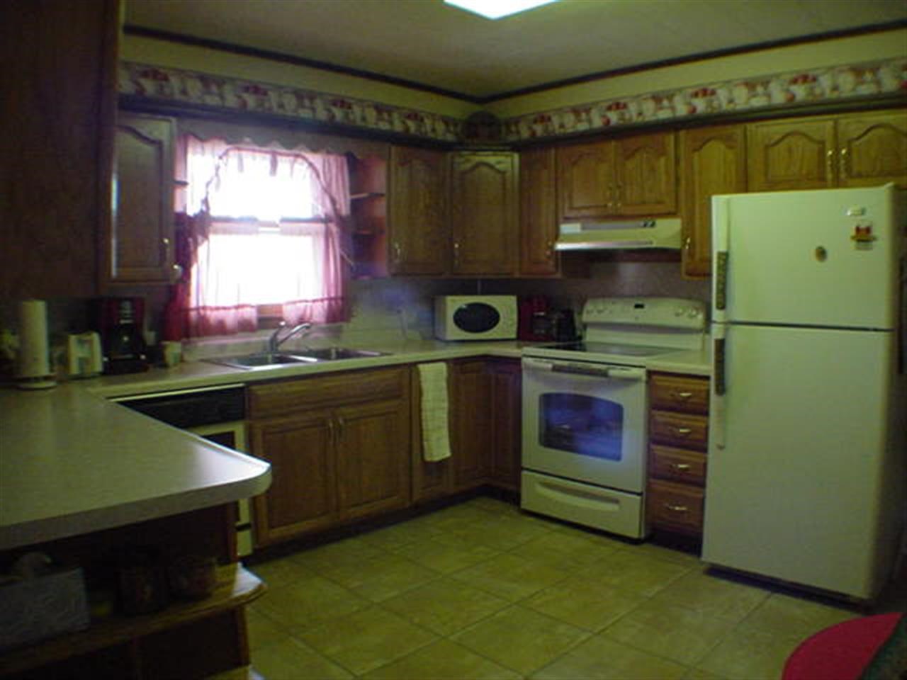 106 E South St, Boswell, IN 47921 photo 5