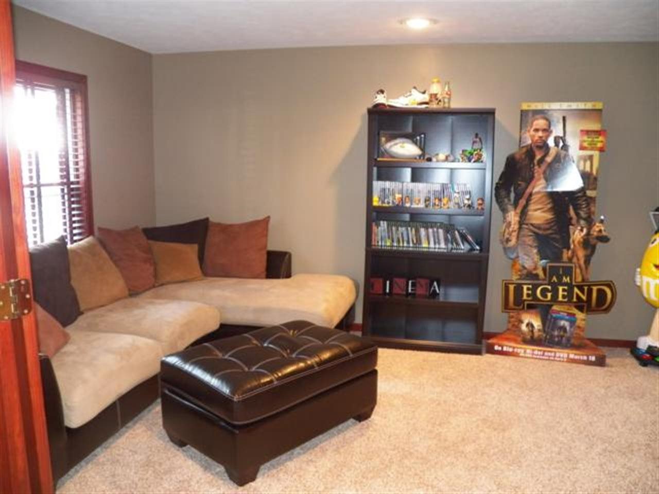 611 Wayne St, Middlebury, IN 46540 photo 8