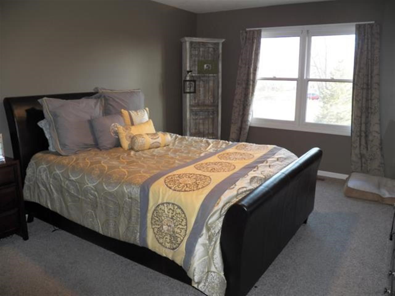 611 Wayne St, Middlebury, IN 46540 photo 14