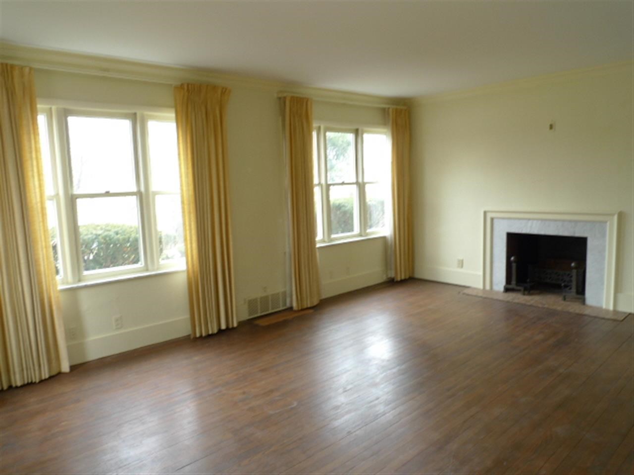 816 Wilson Blvd, Mishawaka, IN 46545 photo 2