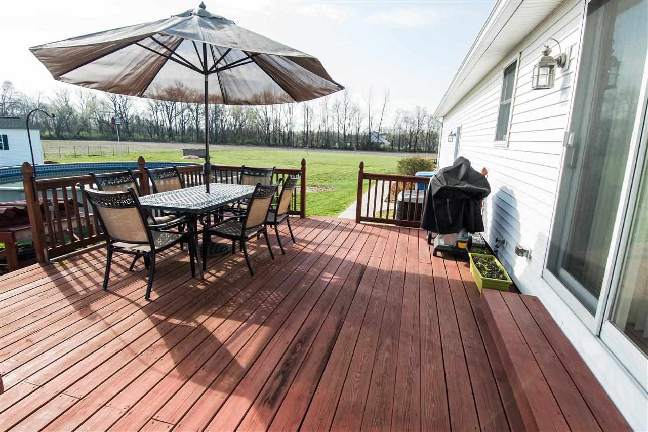1742 S Henderson Rd, Vincennes, IN 47591 photo 14
