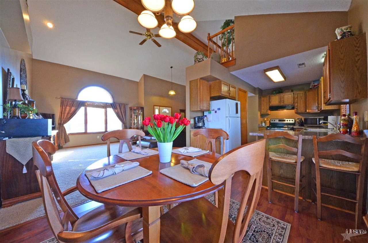 6230 Graysford Pl, Fort Wayne, IN 46835 photo 3