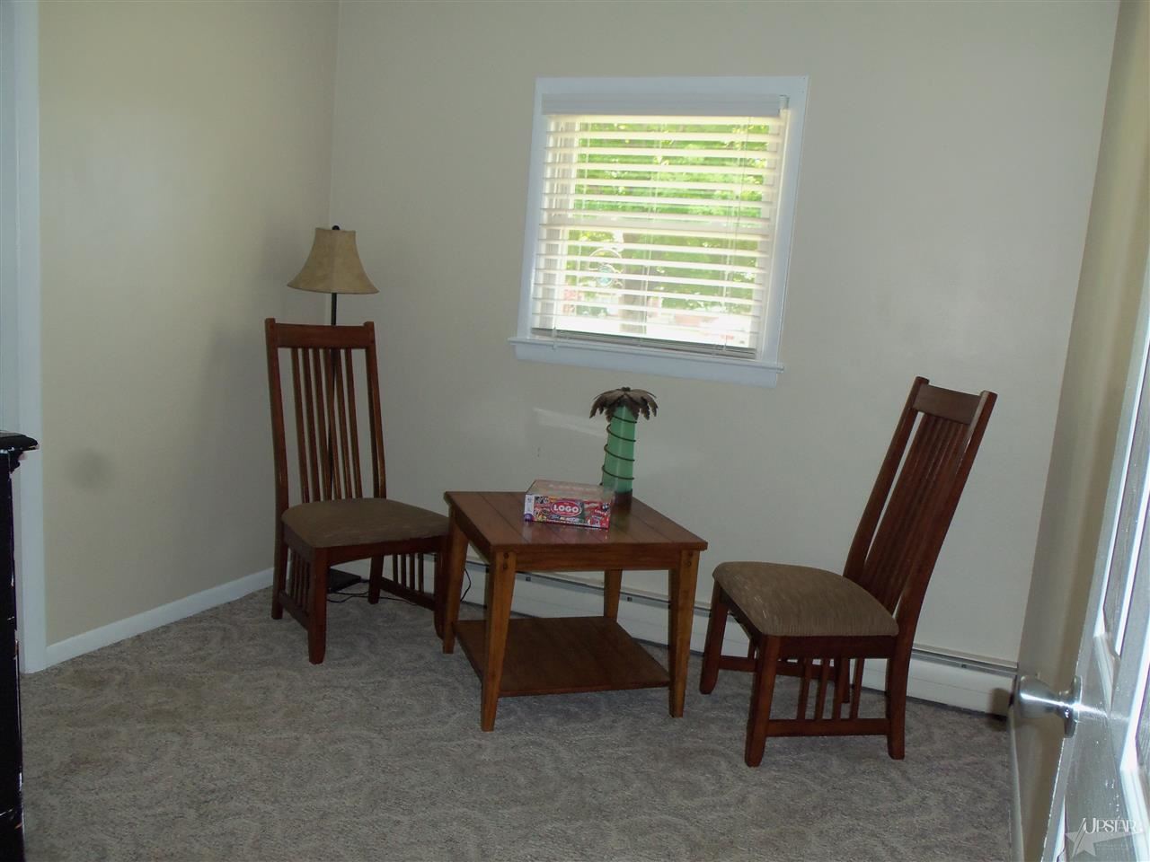 107 Zona Dr, Auburn, IN 46706 photo 6