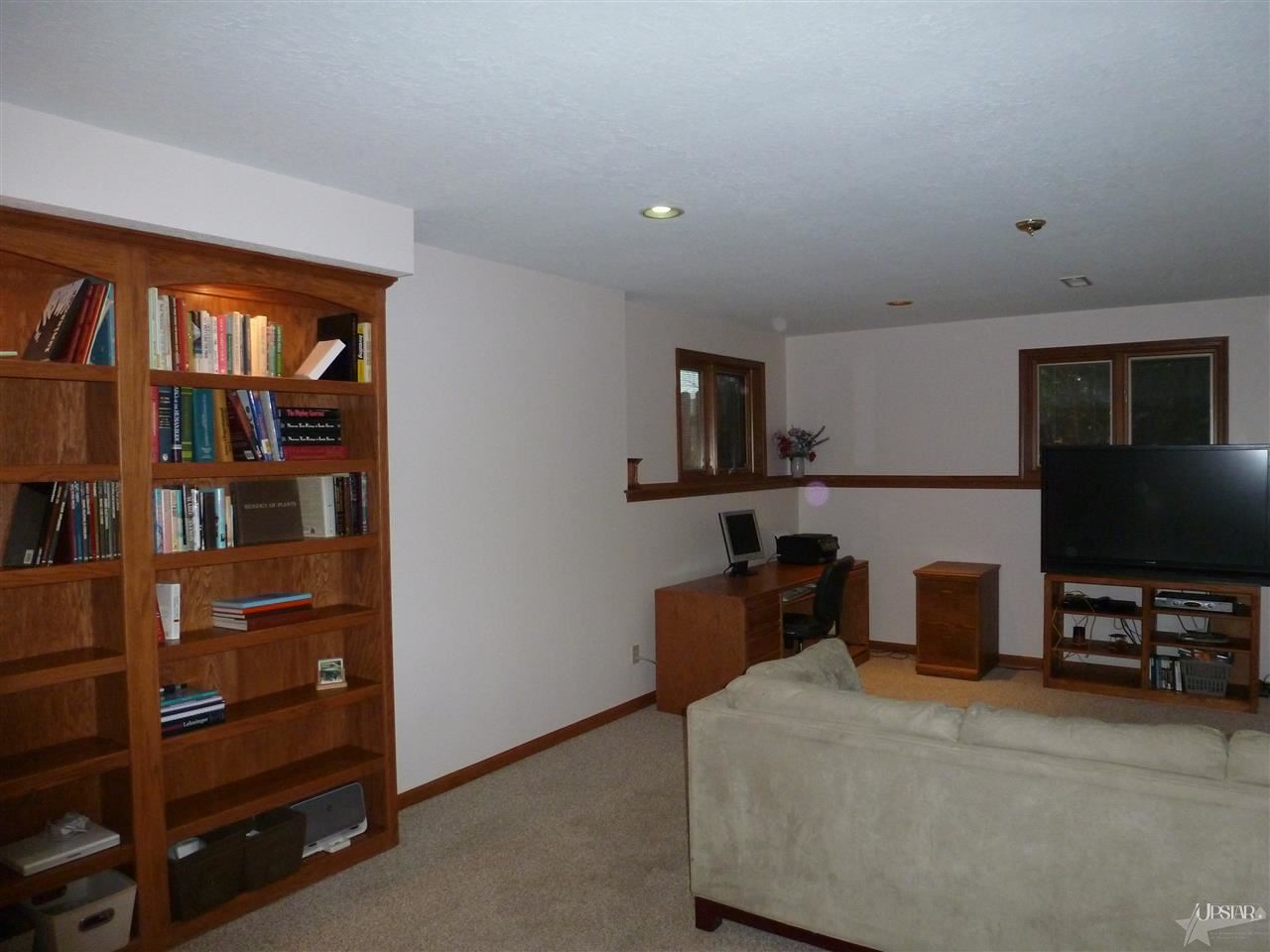 702 Timberlake Trl, Fort Wayne, IN 46804 photo 17