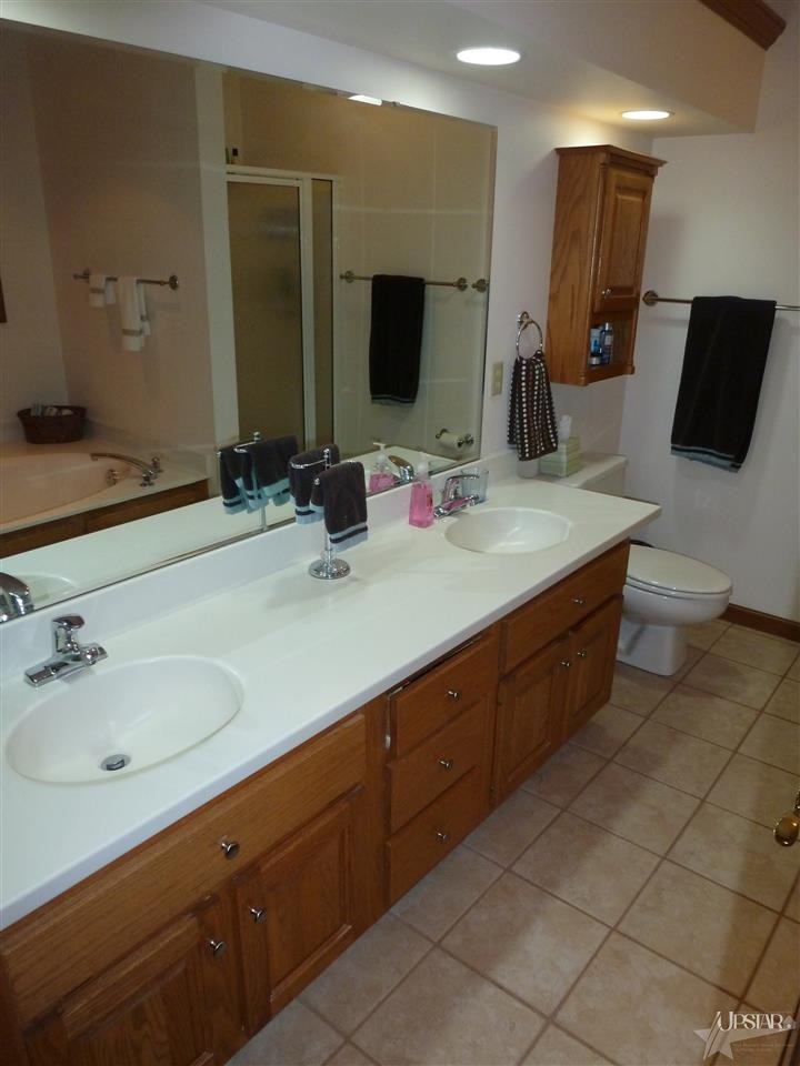 702 Timberlake Trl, Fort Wayne, IN 46804 photo 12