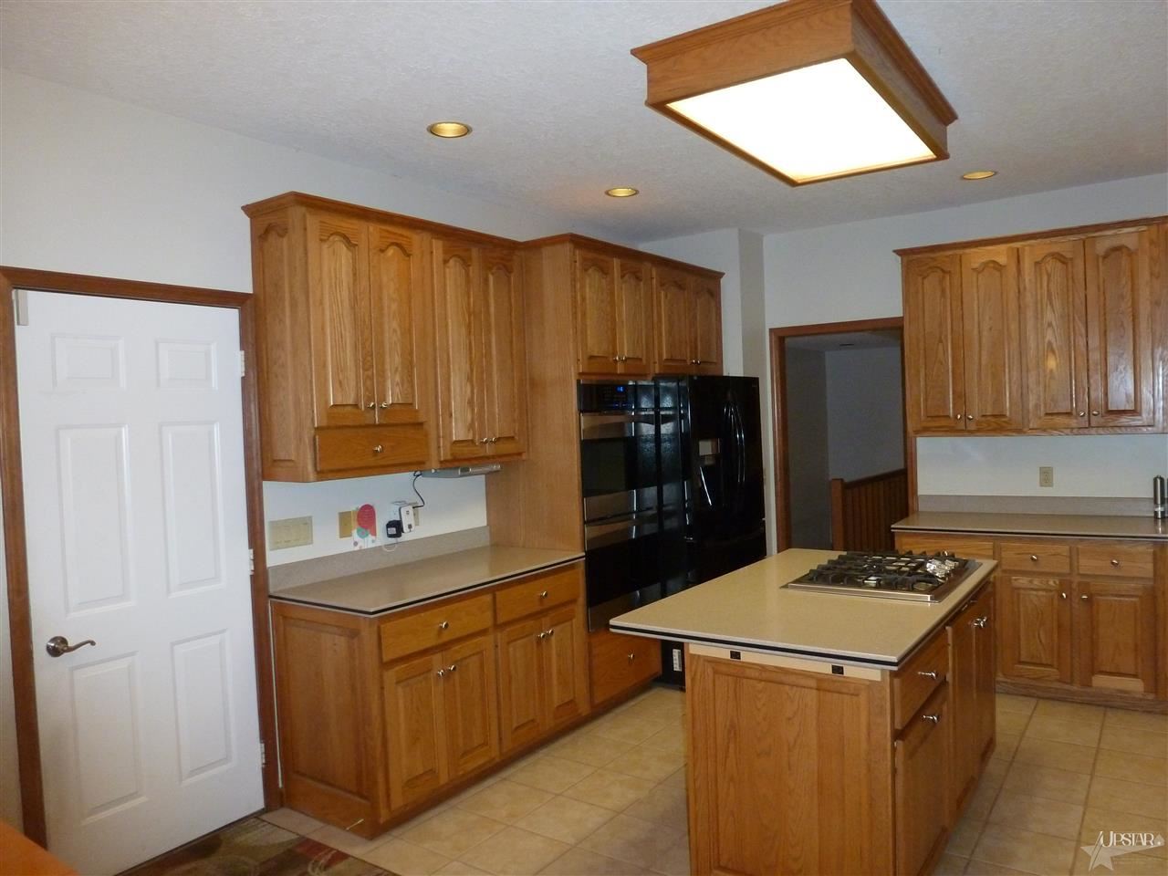 702 Timberlake Trl, Fort Wayne, IN 46804 photo 3