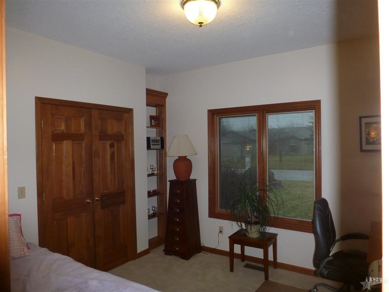 702 Timberlake Trl, Fort Wayne, IN 46804 photo 13