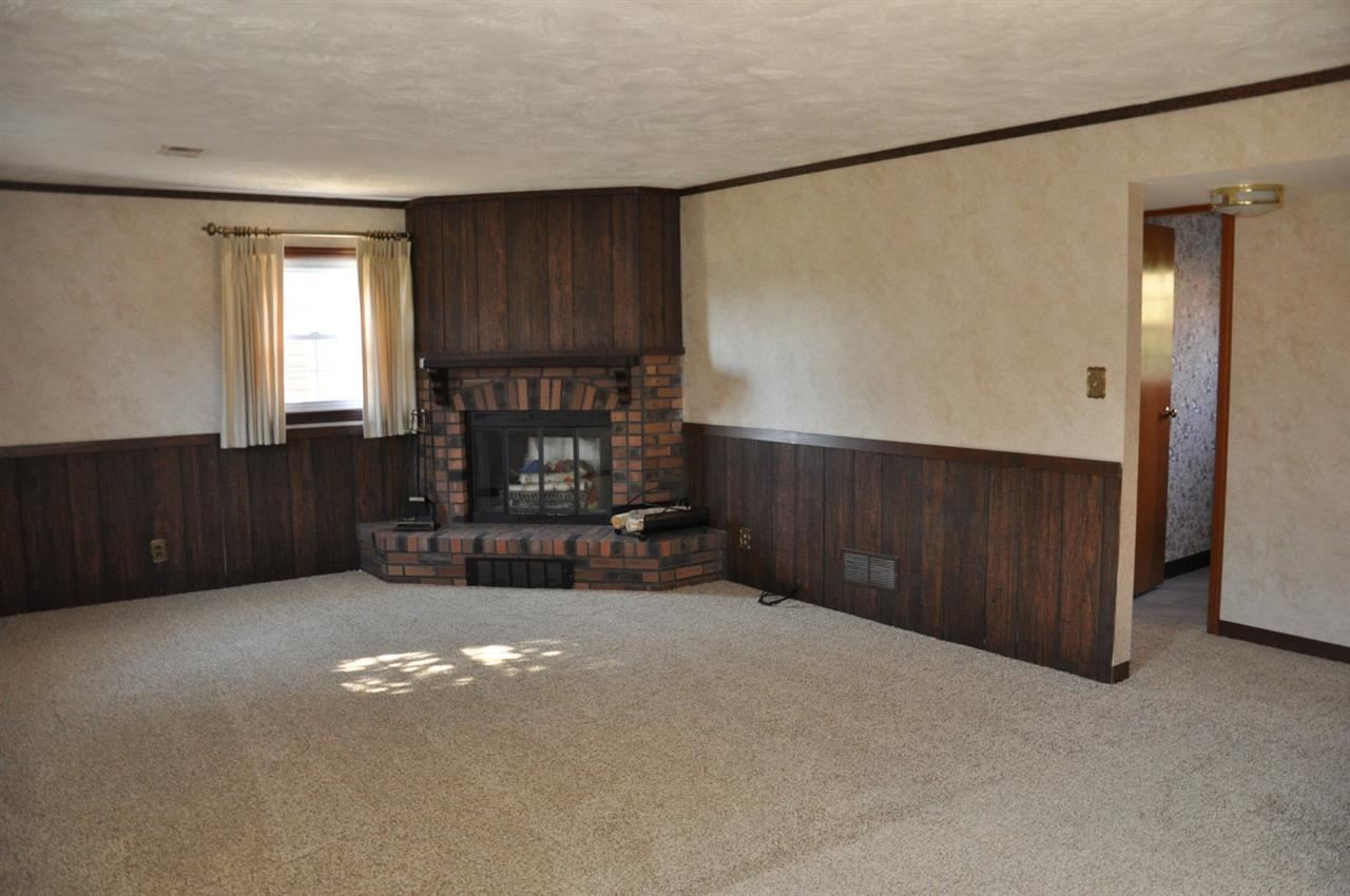 5806 Ward Rd, Evansville, IN 47711 photo 9