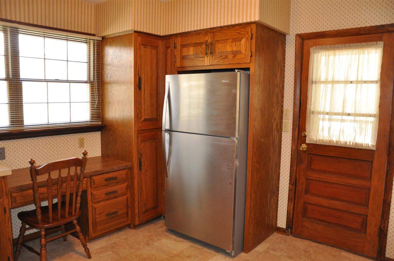 5806 Ward Rd, Evansville, IN 47711 photo 8