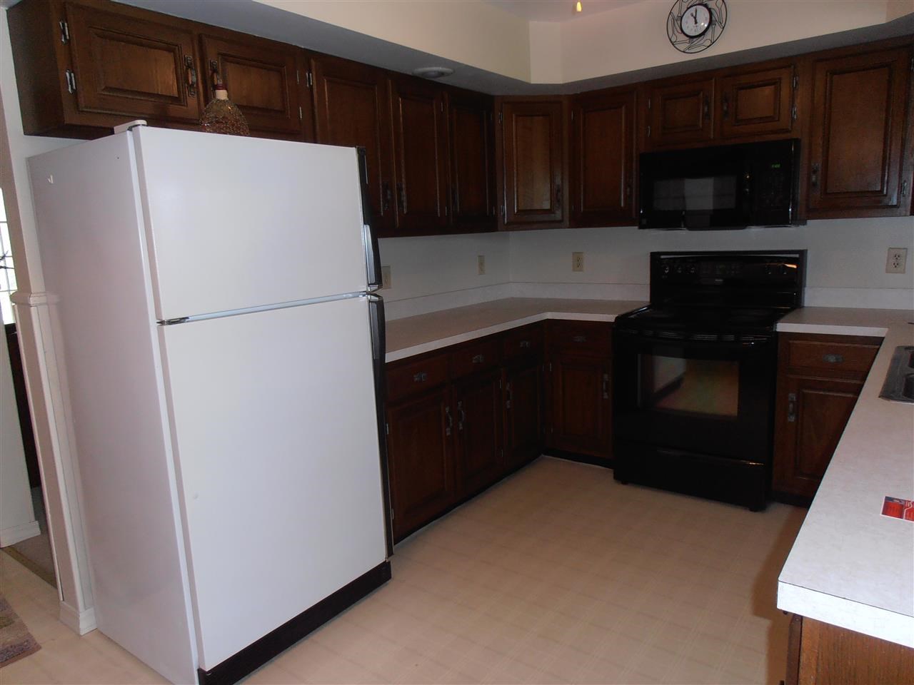21989 Sandy Brook Dr, South Bend, IN 46628 photo 16