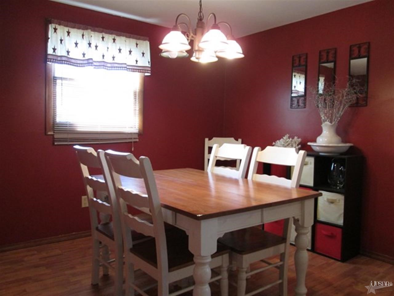 504 E Hill St, Garrett, IN 46738 photo 8
