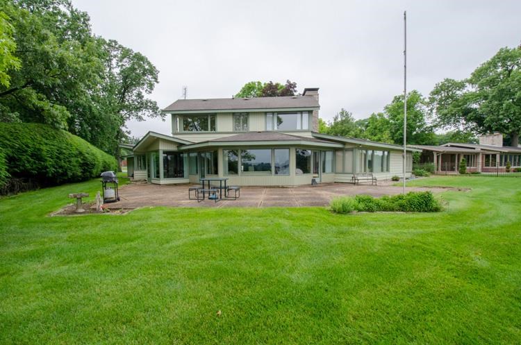 3660 Gordon Rd, Elkhart, IN 46516 photo 2