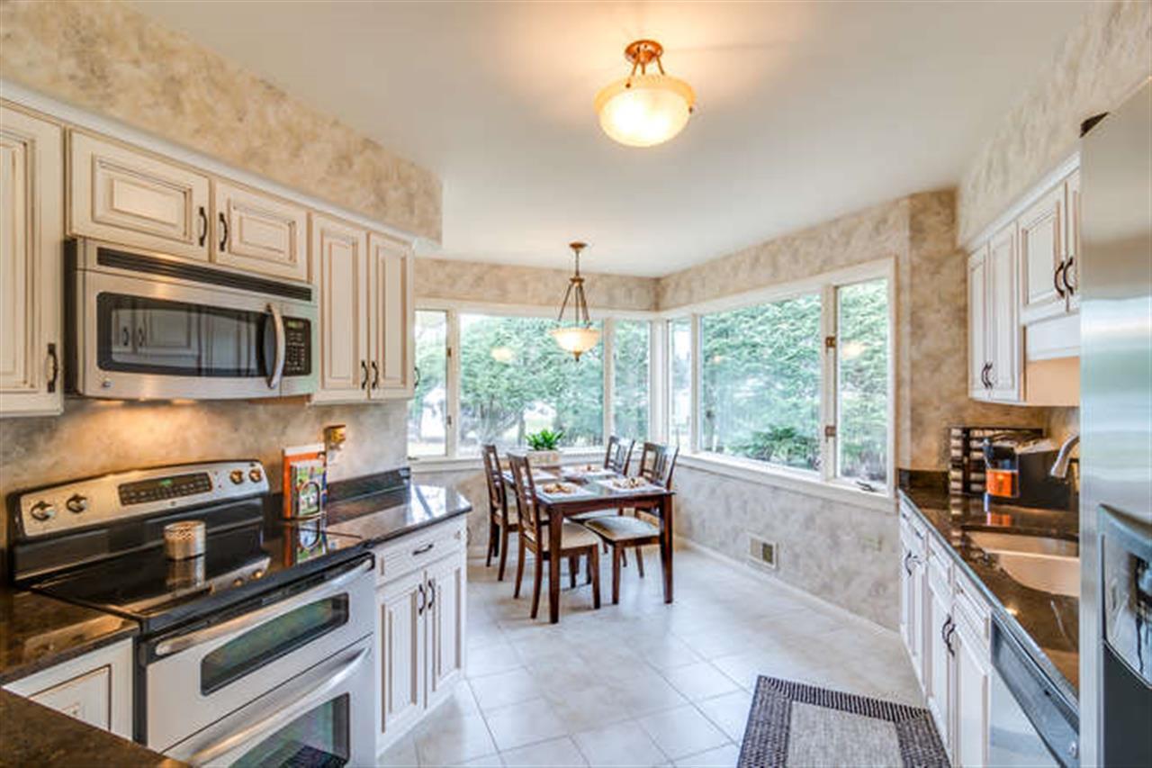 3660 Gordon Rd, Elkhart, IN 46516 photo 3