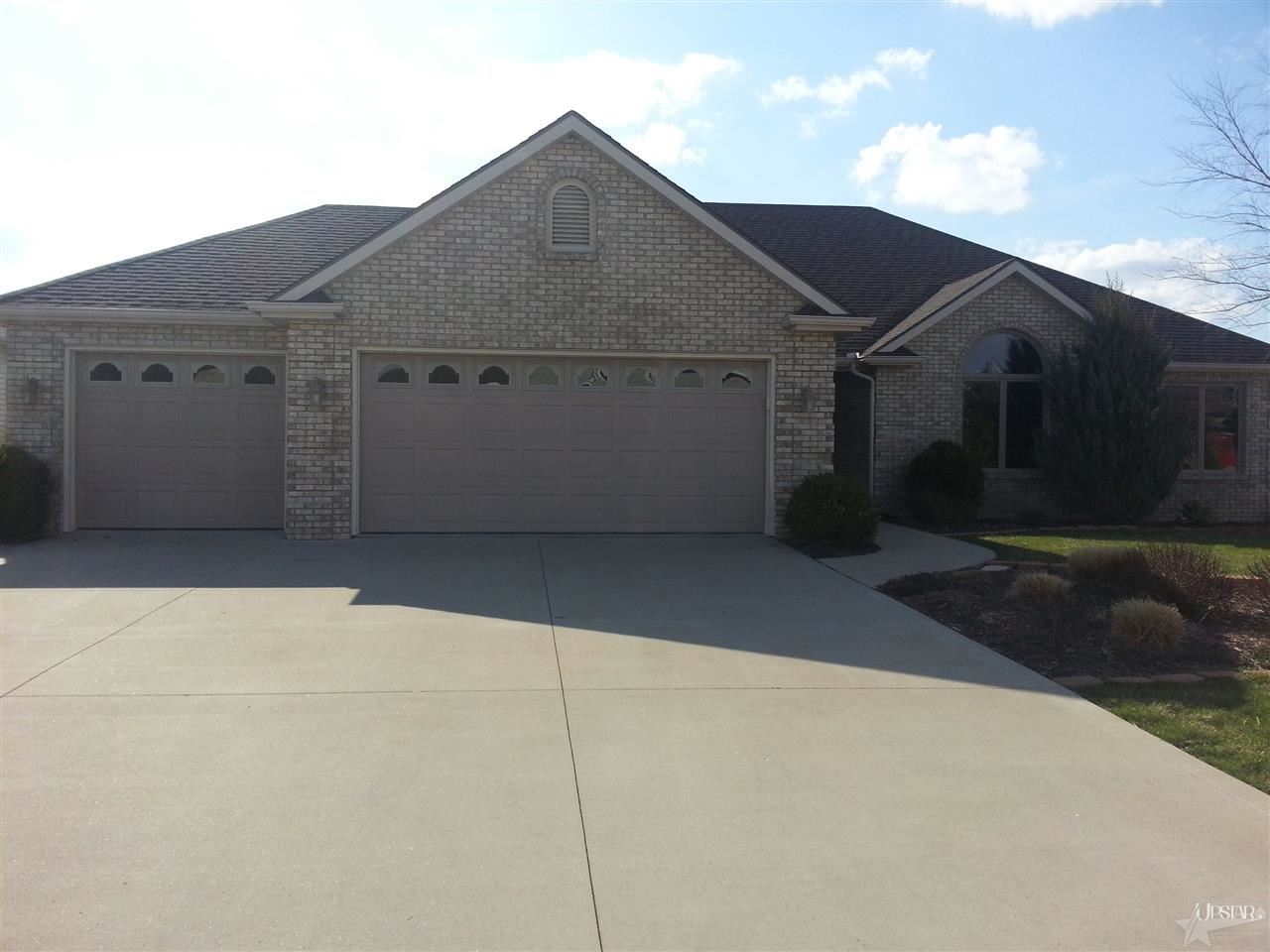 11433 Tillbury Cv, Fort Wayne, IN 46845 photo 1