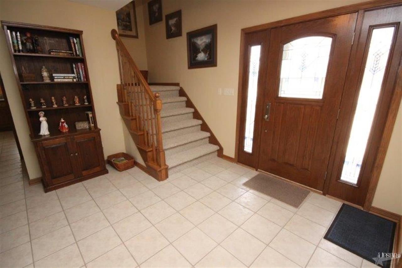 6412 Tree Top Trl, Fort Wayne, IN 46845 photo 10