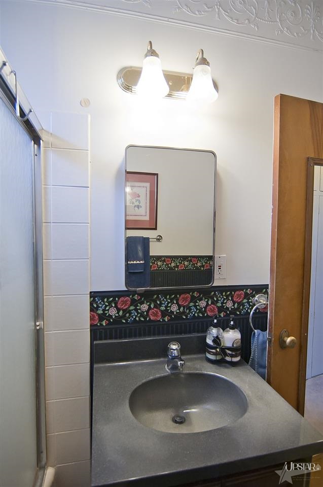 516 W Market St, Columbia City, IN 46725 photo 14