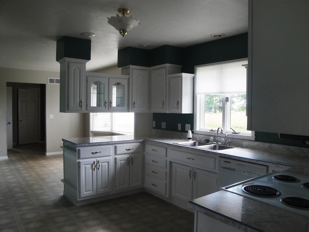 4800 S State Road 5, Topeka, IN 46571 photo 12