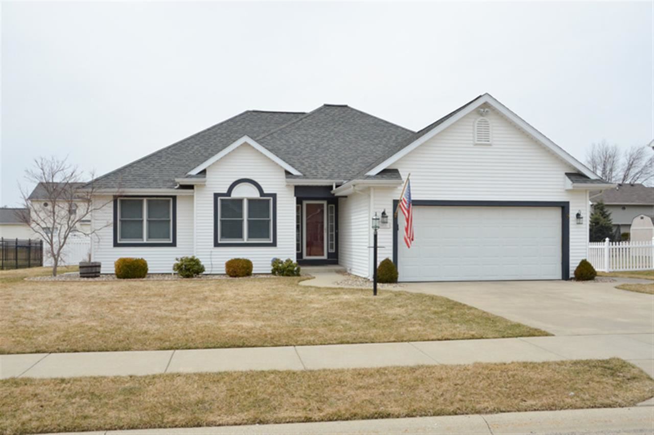 55773 Black Pheasant Dr, Osceola, IN 46561 photo 1