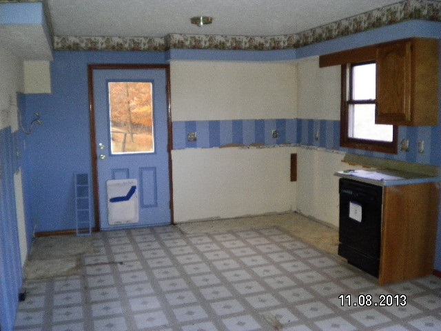 935 N Wolf Rd, Bloomfield, IN 47424 photo 12