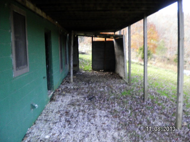 935 N Wolf Rd, Bloomfield, IN 47424 photo 23