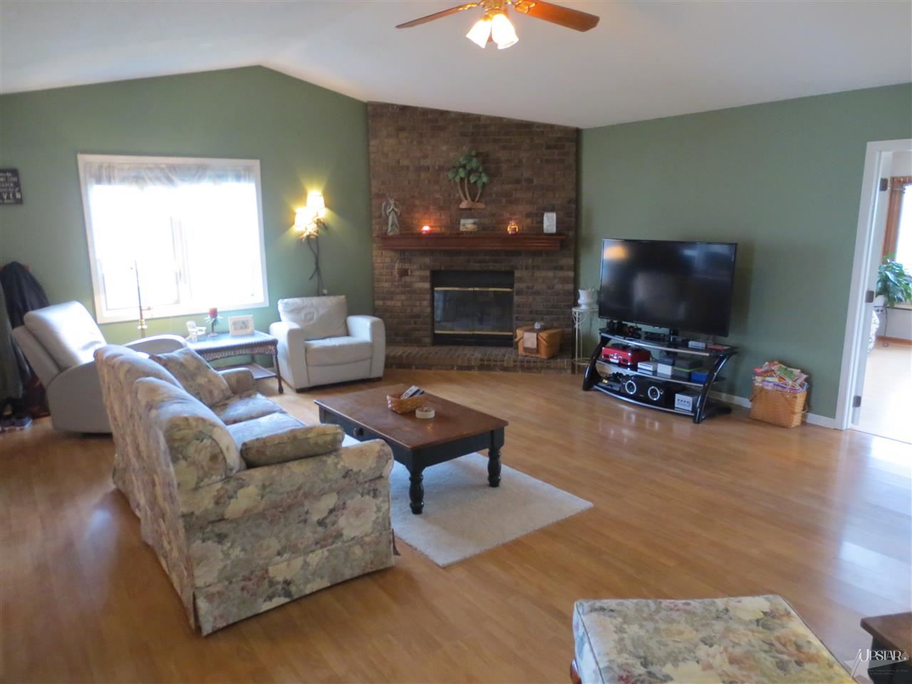 7927 Bruick Ln, Fort Wayne, IN 46815 photo 5